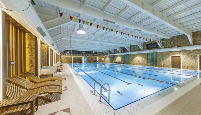 Bağcılar Belediyesi Yüzme Havuzu Kompleksi